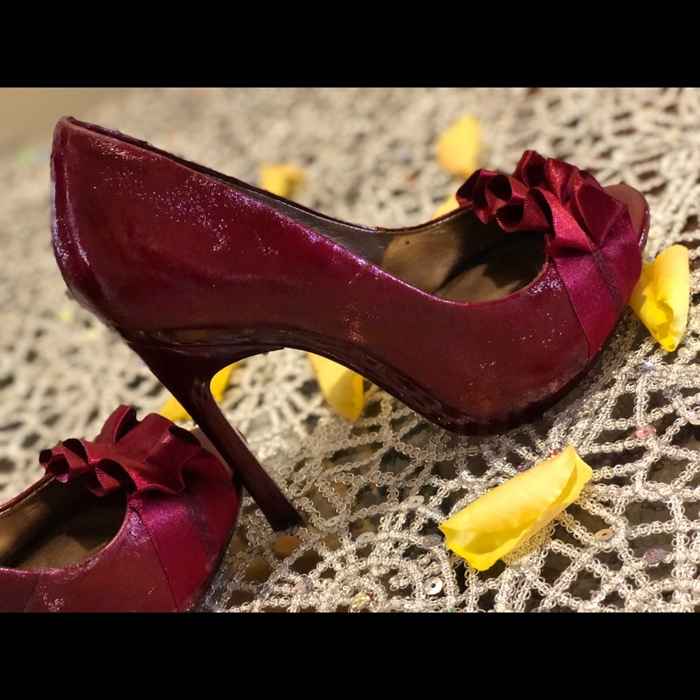 Carlos Santana prestige pump - Picture 2 of 6